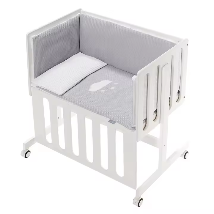 BERÇO COLECHO MINANA EM BRANCO-FAIA+LENÇOIS+VESTIMENTA+COLCHÃO -MOD. VIGGO-CINZA - 1