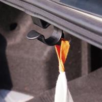 Soporte Universal Para Paraguas En Coche Organizador De Almacenamiento Colgador De Gancho Accesorios Interiores De Auto 1/2/4pcs Plástico - details 4