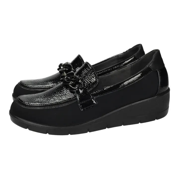 Zapatos Mocasín marca MYSOFT para mujer en color negro. <b>Mocasines MySoft acharolado con plantilla extraíble y tecnología Memory Foam</b> - 1