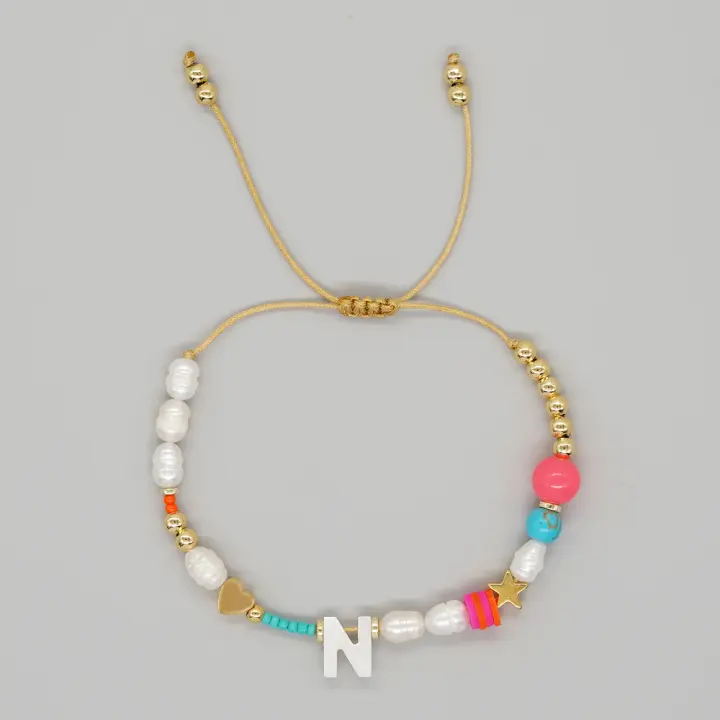 Pulsera De Moda Bohemia Con Diseño De Amor Y Perlas Simuladas Para Mujer Pulsera Elegante Con Cuentas De Imitación De Perlas Y Hierro Hematita De 26 Letras - 1