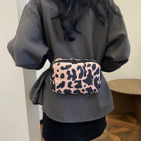Bolsa De Pecho Para Mujer Con Estampado De Leopardo Bolso Transversal De Nylon Moda Bolsa De Hombro Y Cinturón Para Damas - details 6