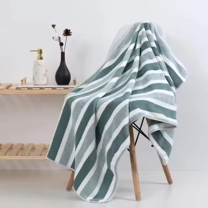 Toalla De Baño De Microfibra Absorbente Y Suave Con Rayas Secado Rápido Para El Baño 1PCS Tela Tejida Libre De Químicos De Hebei - 1