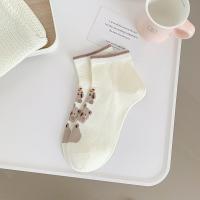 Calcetines De Algodón Suave De Capybara De Dibujos Animados Nuevos Calcetines Intermedios Para Hombre Y Mujer Calcetines Casuales Del Café - details 4