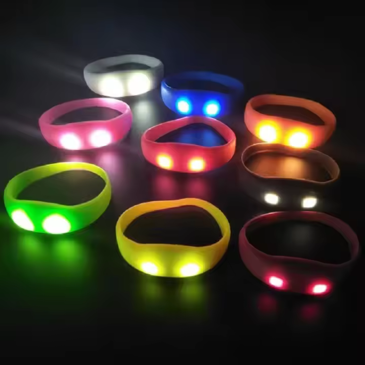 Pulsera LED Flashing 10pcs Luz Brillante Control De Voz Activada Por Música LED Pulsera Glow En La Oscuridad Para Fiestas - 1