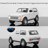 LADA NIVA Rusa En Miniatura 1:18 Coche De Juguete Metálico Con Sonido Y Luz Modelo off Road Para Niños Vehículo De Colección - details 3