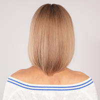 Pelucas Sintéticas Ombre Marrón Claro Para Mujeres Cortas Rectas Bob Con Bangs Peluca Química Resistente Para Cosplay Y Uso Diario Textura Natural Capa Promedio Densidad 130% - details 10