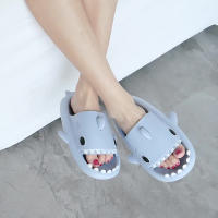 Zapatillas De Verano Para Hombres Y Mujeres Antideslizantes Cómodas Para El Hogar Piscina Playa Con Diseño De Tiburón - details 4