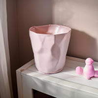 Papelera de Color Negro🖤 - ROSA en Polipropileno - diámetro 24cm alto 24cm - details 2