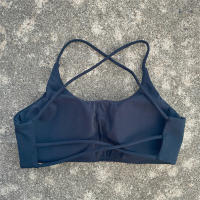 Sujetador De Fitness Para Mujer En Color Sólido Con Espalda Cruzada Y Holes Con Almohadillas De Pecho Top Deportivo De Gimnasio Push Con Cuatro Strapas - details 6