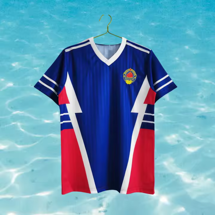 Camiseta De Fútbol Retro De Yugoslavia 1990 Casa Campo 3D Impresión Transpirable Y Cómoda Para Deportes Al Aire Libre Y Entrenamiento - 1