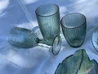 Tesson. Set 6 vasos de melamina rayada ideal para este verano. Viste tu mesa para pequeños y mayores con estos vasos elegantes e irrompibles. Disfruta este verano de su piscina, terraza o zonas al aire libre sin preocuparse de su cristalería. - details 1