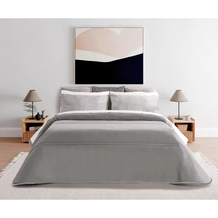 NORA HOME Edredon Acolchado Terciopelo Gris - TWO . Relleno 250 gr/m². Fundas Cojin a conjunto incluidas - 1