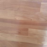 LILI HOME Alfombra Felpudo Goma Efecto Madera 140x100cm Con un grosor de 1 mm, ofrece una solución delgada y práctica que no obstruye las puertas, mientras proporciona una protección efectiva contra la suciedad y el polvo. - details 0