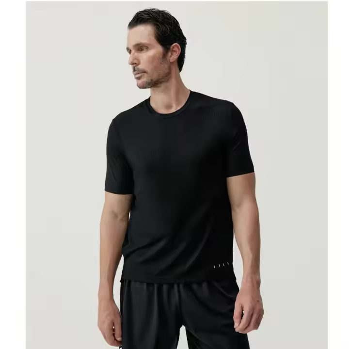 Camiseta Negra Born Living Yoga Nadym - 1