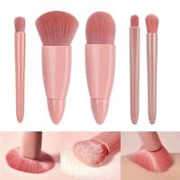 5 piezas de juego de brochas de maquillaje mini con espejo y estuche, herramientas de belleza profesional, brochas de pelo suave de fibra para polvo y sombra de ojos, regalo de favor de plástico portátil - details 3