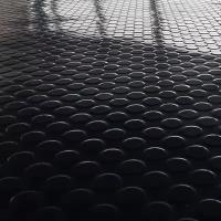 LILI HOME Alfombra Felpudo de Caucho con Lunares 140*100 Cm 1mm de Grosor. El diseño de lunares no solo es estéticamente atractivo, sino que también proporciona una superficie antideslizante, asegurando la seguridad de todos en tu hogar o lugar de trabajo - details 4
