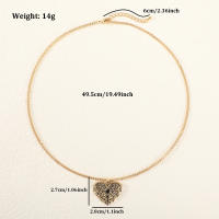 Encanto Collar dorado con forma de corazón y alas de plumas creativas con personalidad de moda para mujer - details 2