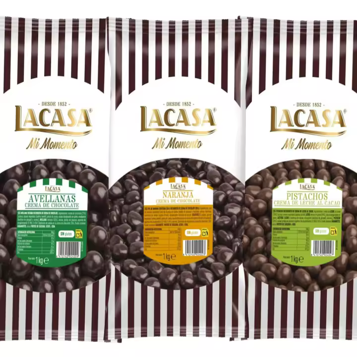Lacasa Pack 3kg de bolas: Avellana con chocolate Negro, de naranja con chocolate Negro,Pistachos con chocolate Leche - 1