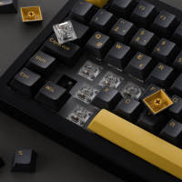 Teclado Mecánico De Juego Akko 5108B plus Negro Y Oro Con Retroiluminación RGB Tipo-C/2.4GHz/Bluetooth 5.0 Hot Swap Iso-uk/de/nordic 108 Teclas - details 2