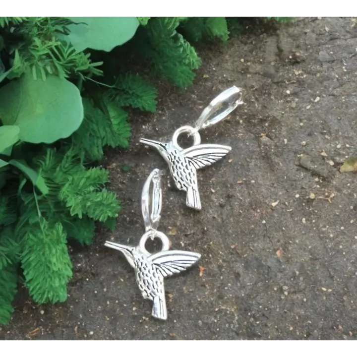 Pendientes de Colibrí en Plata Tibetana, Acero Inoxidable, Joyería Artesanal, Inspirados en la Naturaleza y la Libertad - 1