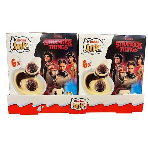 Kinder Joy Stranger Things - Caja de 24 unidades (4 cajas de 6 unidades cada caja)