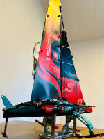 Bloques De Construcción Emirates Team New Zealand AC75 Yacht Técnico 962Pcs Juguete De Barco Para Niños Regalo Para Niño Boy - details 1