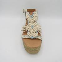 Sandalia con cuña Macramé Crudo y detalles azules, MUSTANG para  Mujer - details 0