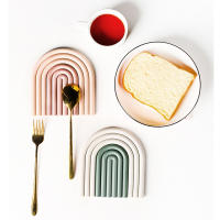 Silicona Tapetes De Mesa Aislante De Calor Anti-deslizante Para Taza De Té Leche Taza De Café Herramienta De Cocina Irregular Moderno Sin Químicos Dañinos - details 1