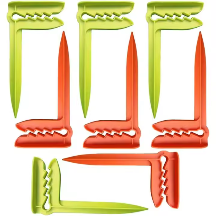 8 Piezas Clips para Toallas de Playa, Playa Manta Picnic Fijar Clavijas, Pinzas para Sujetar Toallas, Ideal para la Playa, Viajar, Acampar y más, Verde + Naranja - 1