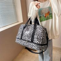 Bolso De Viaje Para Mujer Con Estampado Animal De Nylon Duradero Y Gran Capacidad Bolso Deportivo Grande Para Fin De Semana Y Noche - details 10