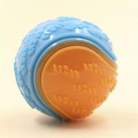Juguete Interactivo Para Perros Bola De Masticable Y Limpieza De Dientes Resistente Al Mordisco Suave De TPR Juguete Squeaky Para Mascotas - details 2