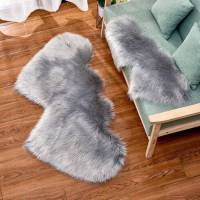 Alfombra De Piel De Oveja Falsa En Forma De Corazón Doble Suave Y Abrazable Alfombra De Zona Para Sala De Estar Decoración De Cama Alfombra Antideslizante Resistente Al Desvanecimiento Para Uso Doméstico Y Hotel - details 14