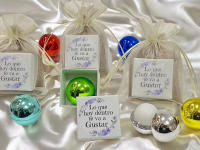 Lote de 10 Bálsamos de Labios con Aroma a Vainilla en caja de Regalo y Tarjeta de Agradecimiento en bolsa de regalo - Detalles para Invitados de Boda, Comunión, Bautizo, Cumpleaños, Aniversarios - Regalos para Mujer - details 5