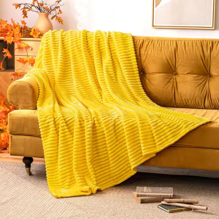 Manta suave, Manta de vellón, Manta de franela, pompones, mantas Lisas, Manta para Sofá, Manta mullida, colcha de microfibra, Manta para Sofá, Manta para Cama, Sofá, dormitorio, oficina, Amarillo - 1