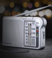 PANASONIC RF-P150DEG-S Radio Portátil Digital de Color Plata, Sintonizador AFC, AM/FM - details 0