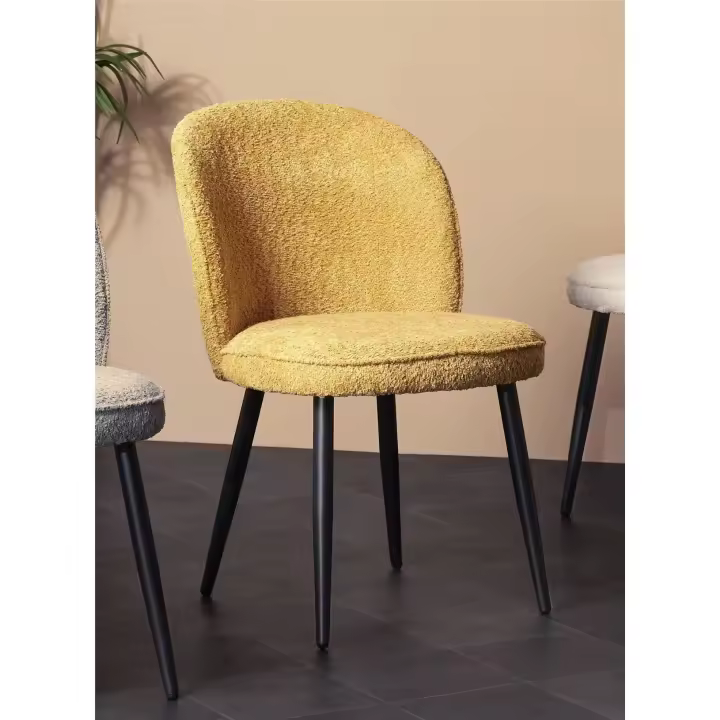 Silla isuan alpaca mostaza c/patas negras 52x61x80 cms. El mejor complemento para tu hogar. - 1