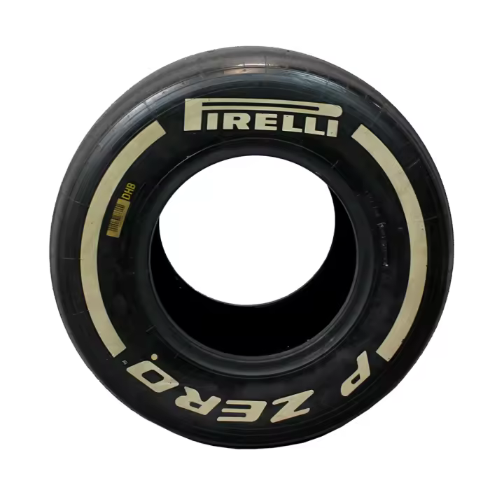 Neumático Oficial FIA  Rueda Fórmula 1 Pirelli P Zero - SpazioLuzio - 1