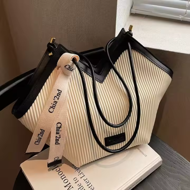 Bolso De Hombre Para Mujer Diseño Moda Nueva Línea Tote De PU Con Cierres De Cremallera Y Dos Manijas Estilo Casual - 1