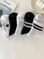 5 Pares De Calcetines Deportivos Casuales Para Mujer En Colores Negro Y Blanco Con Estampado Rayado Calcetines Tubo Medio Transpirables - details 1