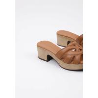 Zuecos Mujer Sandra Fontán LUXOR Camel de Cuero - details 2