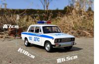 Modelo De Coche De Policía Lada 1/24 Escala Simulación De Metal Juguete Para Niños Regalo Sin Batería Proveniente De China - details 0