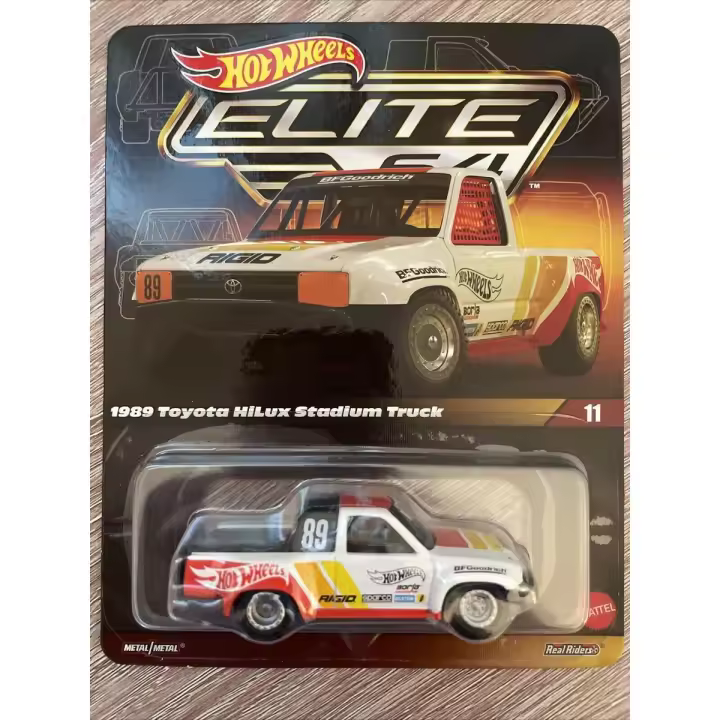Hot Wheels RLC Elite 64 1989 Toyota Hilux Stadium Truck - 1