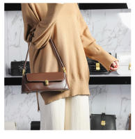 Bolso De Hombro Retro Para Mujer De Cuero Genuino Color Sólido Versátil Para Primavera Y Verano Diseño Nítido Porta Llaves - details 8