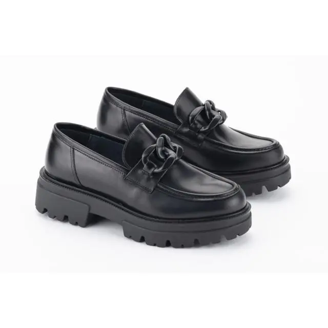 MOCASÍN Loafers Mujer Lince Velvet Negro | Detalle Cadena | Suela Goma Gorda Dentada | Total Look Negro - 1