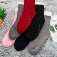 Calcetines de suelo, para dormir en casa, calcetines de alfóbra, calcetines de tubo medio gruesos de terciopelo para mujer
Calcetín - details 3
