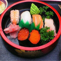 1000pcs Hojas Verdes De Sushi Decoración Japonesa Creativa Herramientas Para Decorar Sashimi Plástico PP Para Mesa - details 4
