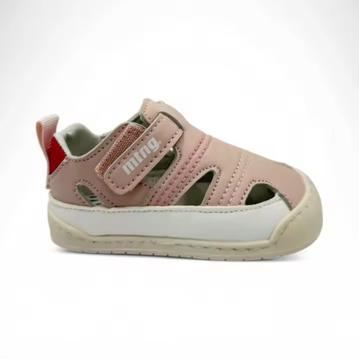 Sandalias marca Mustang para infantil en color rosa - 1