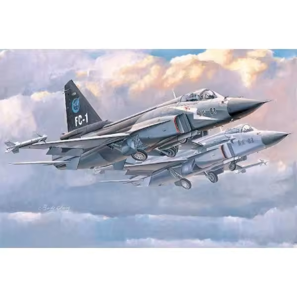 TROMPETER 01658 FC-1 PROTOTIPO 01 & 03 1/72 - 1