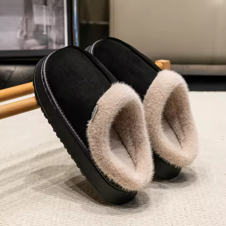 Nuevos Pantuflas De Hombre Con Suela Gruesa Y Lining De Peluche Para Invierno Antideslizante Y Calor Para Uso Doméstico Adecuadas Para Parejas - 1