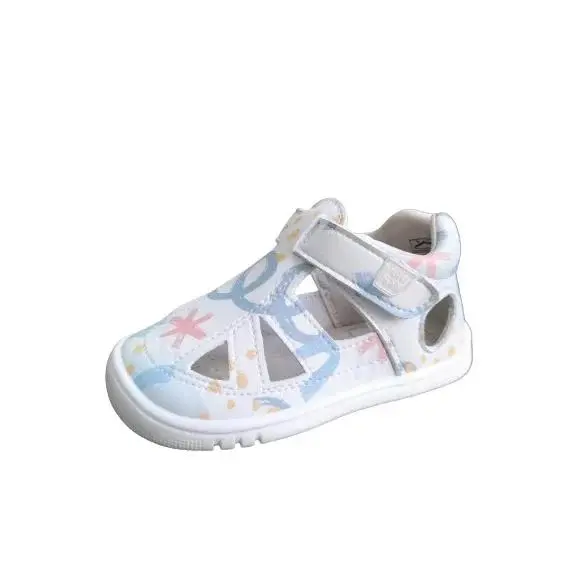Sandalia respetuosa barefoot primeros pasos Pirufin Piruflex PF325-2 Grabado.Suela súper flexible de 3.5mm de grosor antideslizante y con DROP CERO que, junto a la planta totalmente plana y un contrafuerte prácticamente inexistente, permite gran libertad - 1